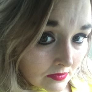 Meet your Posher, Ashlee